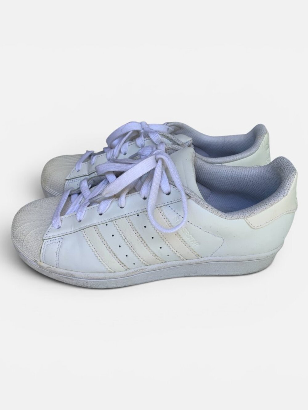 Mens Adidas white sneakers, Size 6 1/2